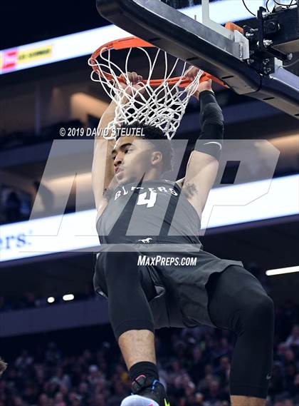 Thumbnail 1 in Sierra Canyon vs. Sheldon (CIF State Open Div. Final) photogallery.