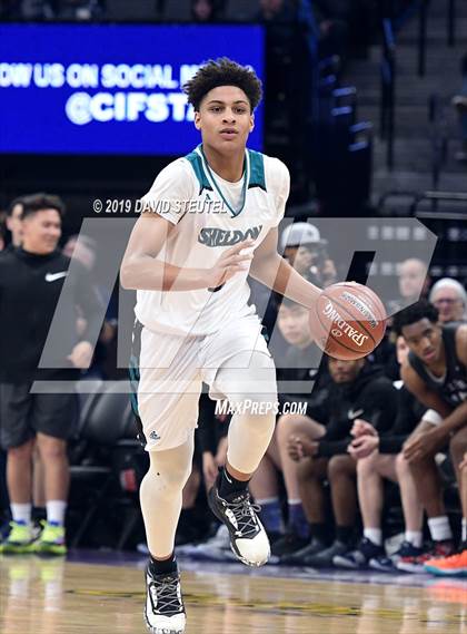 Thumbnail 3 in Sierra Canyon vs. Sheldon (CIF State Open Div. Final) photogallery.