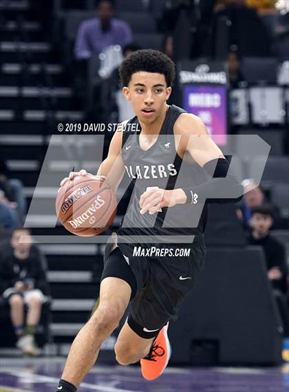 Thumbnail 3 in Sierra Canyon vs. Sheldon (CIF State Open Div. Final) photogallery.