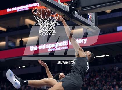 Thumbnail 1 in Sierra Canyon vs. Sheldon (CIF State Open Div. Final) photogallery.