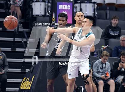 Thumbnail 2 in Sierra Canyon vs. Sheldon (CIF State Open Div. Final) photogallery.