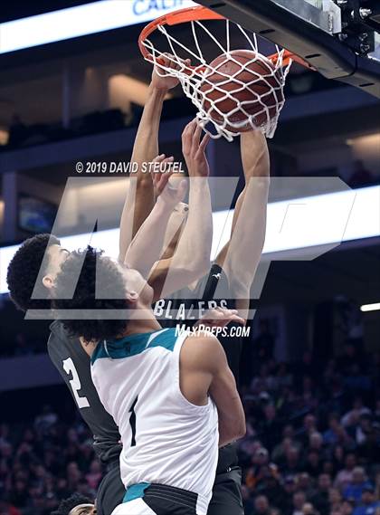 Thumbnail 2 in Sierra Canyon vs. Sheldon (CIF State Open Div. Final) photogallery.