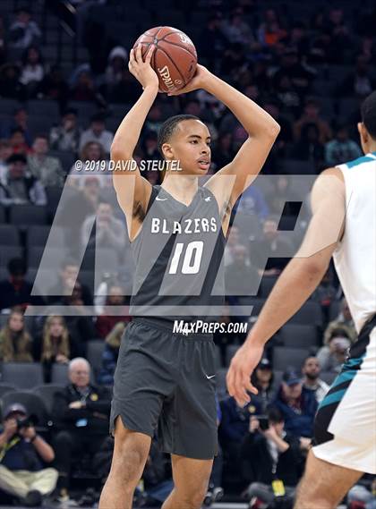 Thumbnail 2 in Sierra Canyon vs. Sheldon (CIF State Open Div. Final) photogallery.