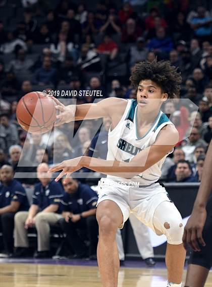 Thumbnail 3 in Sierra Canyon vs. Sheldon (CIF State Open Div. Final) photogallery.