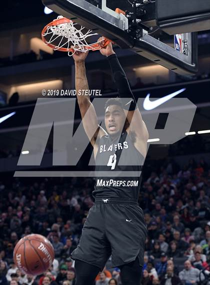 Thumbnail 1 in Sierra Canyon vs. Sheldon (CIF State Open Div. Final) photogallery.