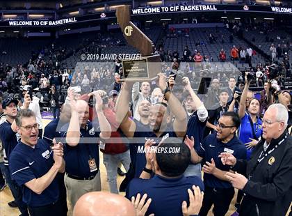 Thumbnail 2 in Sierra Canyon vs. Sheldon (CIF State Open Div. Final) photogallery.
