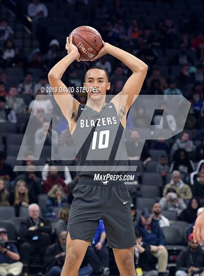 Thumbnail 3 in Sierra Canyon vs. Sheldon (CIF State Open Div. Final) photogallery.