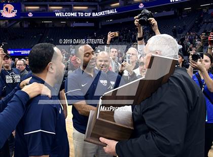 Thumbnail 2 in Sierra Canyon vs. Sheldon (CIF State Open Div. Final) photogallery.