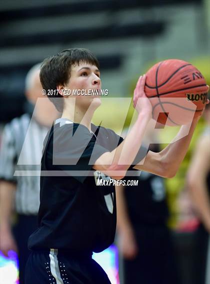 Thumbnail 3 in Jacksonville Lighthouse vs. Bigelow (AAA 2A District Playoff) photogallery.