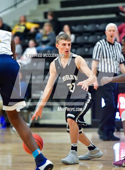 Thumbnail 3 in Jacksonville Lighthouse vs. Bigelow (AAA 2A District Playoff) photogallery.