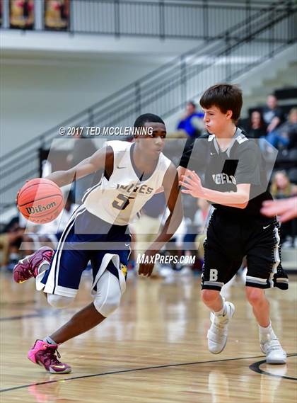 Thumbnail 3 in Jacksonville Lighthouse vs. Bigelow (AAA 2A District Playoff) photogallery.