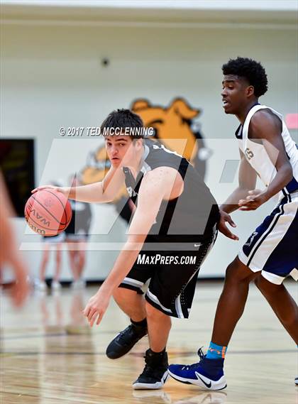 Thumbnail 1 in Jacksonville Lighthouse vs. Bigelow (AAA 2A District Playoff) photogallery.