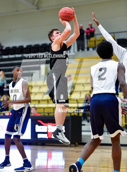 Thumbnail 1 in Jacksonville Lighthouse vs. Bigelow (AAA 2A District Playoff) photogallery.