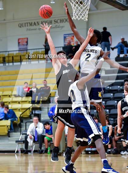 Thumbnail 2 in Jacksonville Lighthouse vs. Bigelow (AAA 2A District Playoff) photogallery.