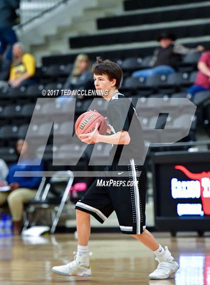 Thumbnail 1 in Jacksonville Lighthouse vs. Bigelow (AAA 2A District Playoff) photogallery.