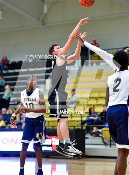 Thumbnail 2 in Jacksonville Lighthouse vs. Bigelow (AAA 2A District Playoff) photogallery.