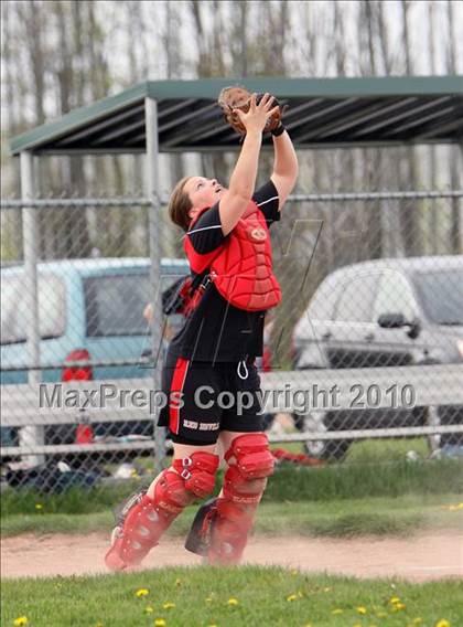 Thumbnail 1 in Clarence vs West Seneca East (13th Depew Tournament) photogallery.