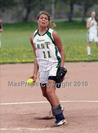 Thumbnail 2 in Clarence vs West Seneca East (13th Depew Tournament) photogallery.