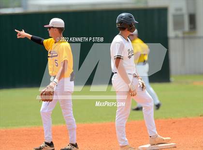 Thumbnail 1 in Berwick vs. Grant (LHSAA 3A Quarterfinal Playoff) photogallery.