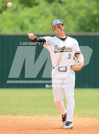 Thumbnail 3 in Berwick vs. Grant (LHSAA 3A Quarterfinal Playoff) photogallery.