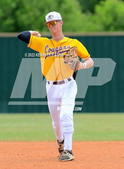 Thumbnail 2 in Berwick vs. Grant (LHSAA 3A Quarterfinal Playoff) photogallery.