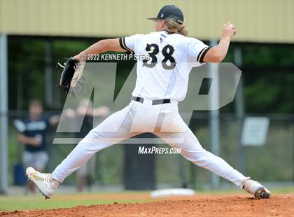 Thumbnail 1 in Berwick vs. Grant (LHSAA 3A Quarterfinal Playoff) photogallery.