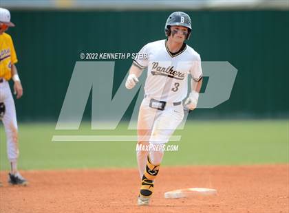 Thumbnail 2 in Berwick vs. Grant (LHSAA 3A Quarterfinal Playoff) photogallery.