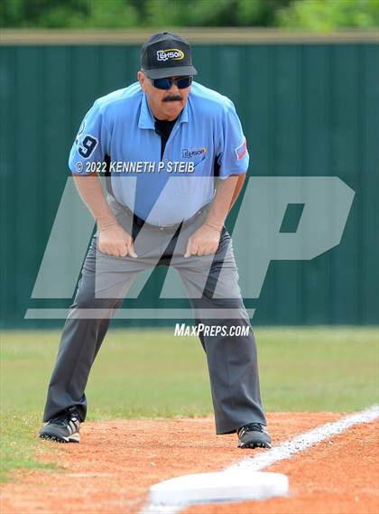 Thumbnail 1 in Berwick vs. Grant (LHSAA 3A Quarterfinal Playoff) photogallery.