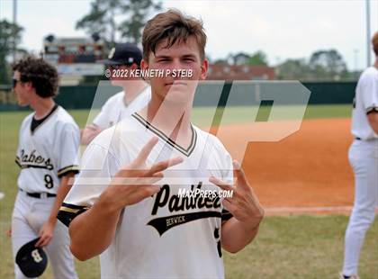 Thumbnail 2 in Berwick vs. Grant (LHSAA 3A Quarterfinal Playoff) photogallery.