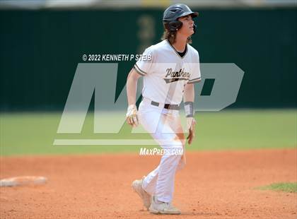 Thumbnail 1 in Berwick vs. Grant (LHSAA 3A Quarterfinal Playoff) photogallery.
