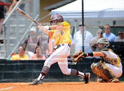 Thumbnail 2 in Berwick vs. Grant (LHSAA 3A Quarterfinal Playoff) photogallery.