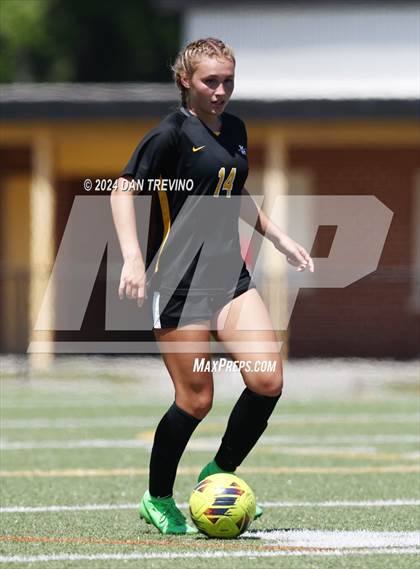 Thumbnail 2 in Kempsville vs Kellam (VHSL 5A Quarterfinal) photogallery.