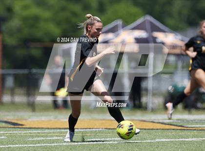 Thumbnail 3 in Kempsville vs Kellam (VHSL 5A Quarterfinal) photogallery.