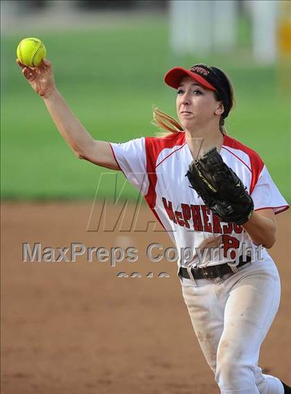 Thumbnail 1 in Arkansas City @ McPherson photogallery.