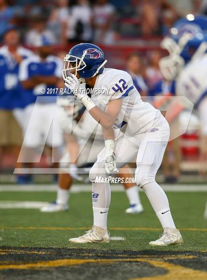Thumbnail 3 in Jesuit vs. Christian Brothers (Holy Bowl 2017) photogallery.