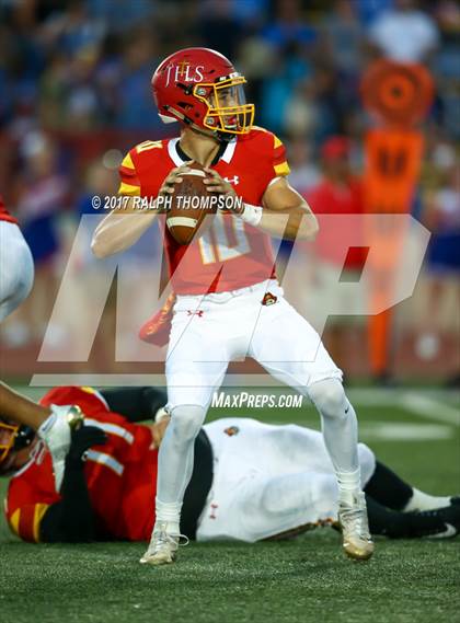 Thumbnail 3 in Jesuit vs. Christian Brothers (Holy Bowl 2017) photogallery.