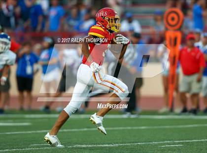 Thumbnail 1 in Jesuit vs. Christian Brothers (Holy Bowl 2017) photogallery.