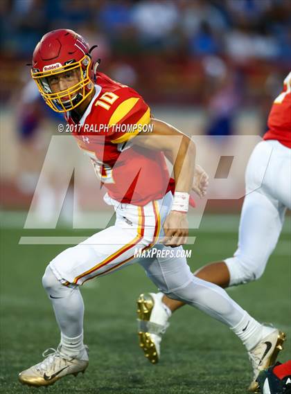 Thumbnail 2 in Jesuit vs. Christian Brothers (Holy Bowl 2017) photogallery.
