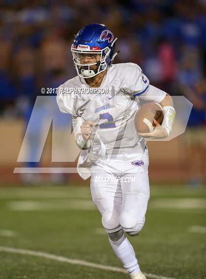 Thumbnail 1 in Jesuit vs. Christian Brothers (Holy Bowl 2017) photogallery.