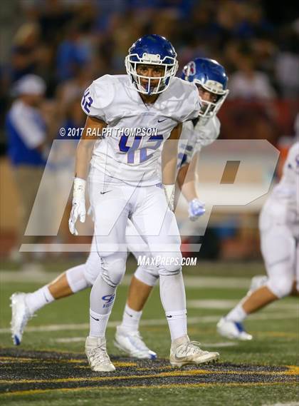 Thumbnail 3 in Jesuit vs. Christian Brothers (Holy Bowl 2017) photogallery.
