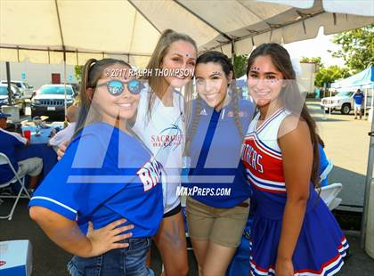 Thumbnail 2 in Jesuit vs. Christian Brothers (Holy Bowl 2017) photogallery.