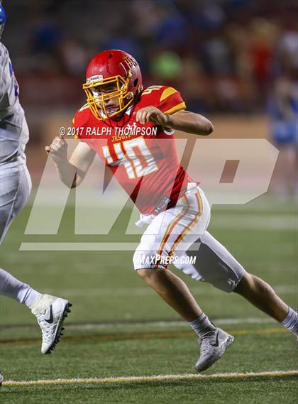 Thumbnail 1 in Jesuit vs. Christian Brothers (Holy Bowl 2017) photogallery.