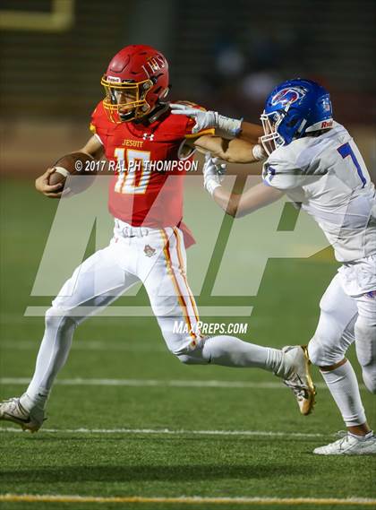 Thumbnail 3 in Jesuit vs. Christian Brothers (Holy Bowl 2017) photogallery.