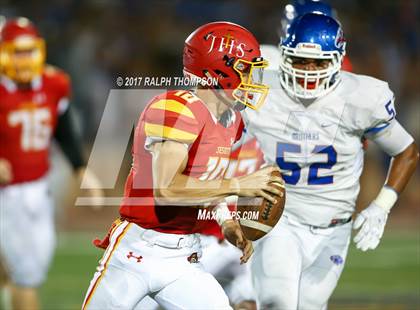 Thumbnail 1 in Jesuit vs. Christian Brothers (Holy Bowl 2017) photogallery.