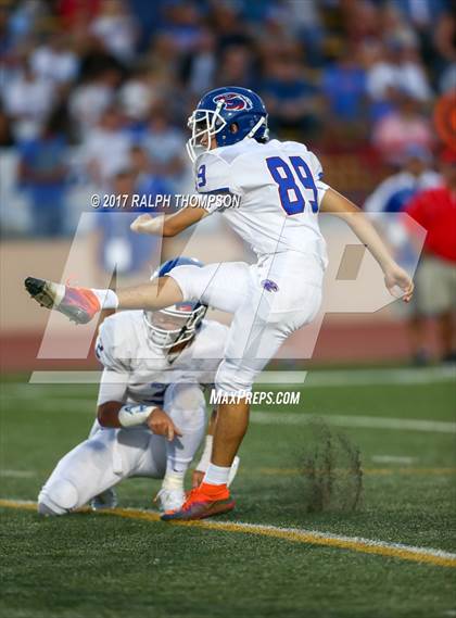 Thumbnail 2 in Jesuit vs. Christian Brothers (Holy Bowl 2017) photogallery.