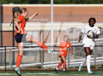 Thumbnail 3 in Kellam vs Maury (VHSL Class 5 Quarterfinal) photogallery.