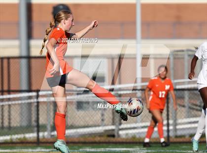 Thumbnail 2 in Kellam vs Maury (VHSL Class 5 Quarterfinal) photogallery.