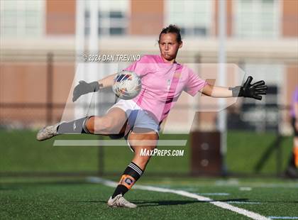 Thumbnail 2 in Kellam vs Maury (VHSL Class 5 Quarterfinal) photogallery.