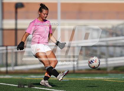 Thumbnail 3 in Kellam vs Maury (VHSL Class 5 Quarterfinal) photogallery.