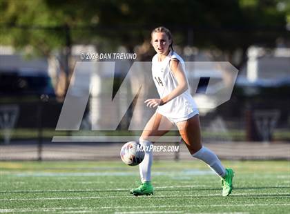 Thumbnail 3 in Kellam vs Maury (VHSL Class 5 Quarterfinal) photogallery.